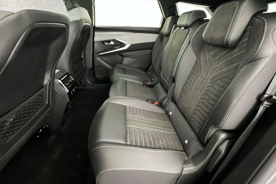 Peugeot 5008 GT 1.2 mHEV e-DCS6
