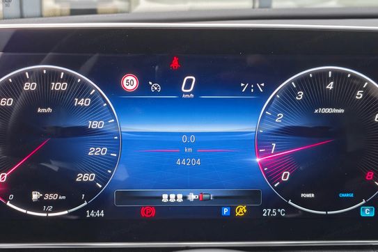 Mercedes Klasa C 200 mHEV 4-Matic AMG