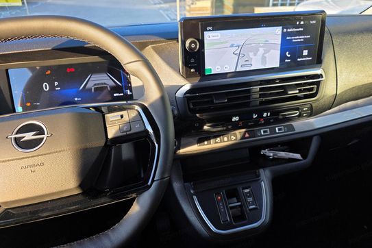 Opel Zafira Life Extra Long L2H1 Business AT8