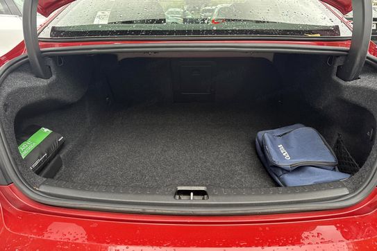 Volvo S60 B4 B R-Design