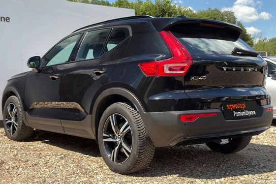 Volvo XC40 B3 Plus Dark