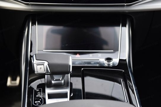 Audi Q8 50 TDI quattro