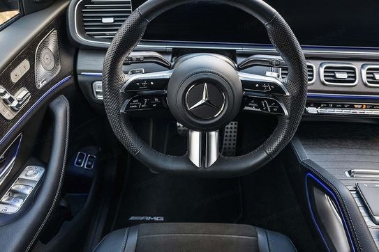Mercedes GLE 300 d  4-Matic AMG Line