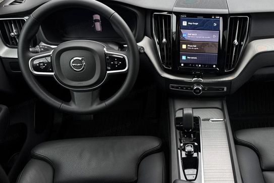 Volvo XC60 B4 B Plus Dark