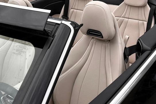 Mercedes CLE 180  AMG Line Kabriolet