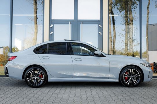 BMW Seria 3 320i xDrive M Sport