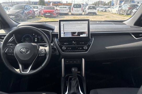 Toyota Corolla Cross Hybrid Style