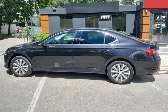 Skoda Superb 2.0 Tdi Scr Style Dsg