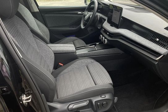 Skoda Superb 2.0 TDI SCR Selection DSG