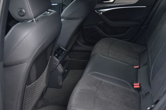 Audi A6 55 TFSI e quattro S Line