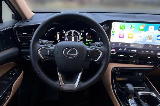 Lexus NX 450h+ Prestige AWD