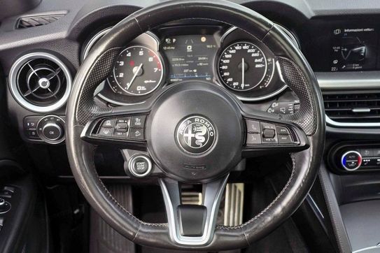 Alfa Romeo Stelvio Turbo Veloce Q4