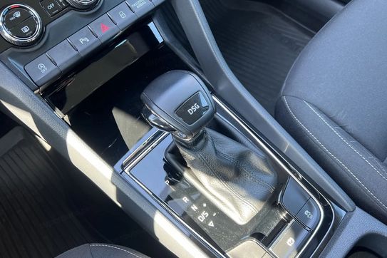 Skoda Karoq 1.5 TSI ACT 4x2 Ambition DSG