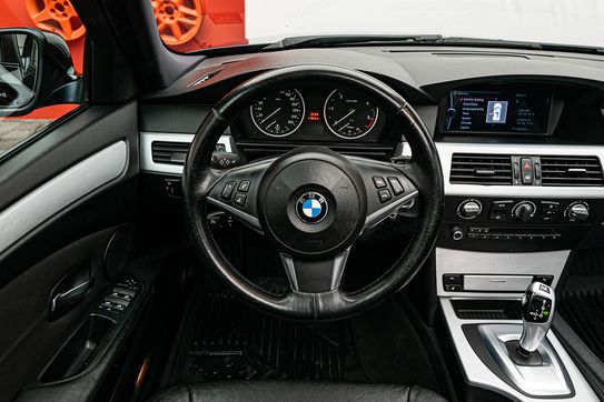 BMW Seria 5 Touring 520d