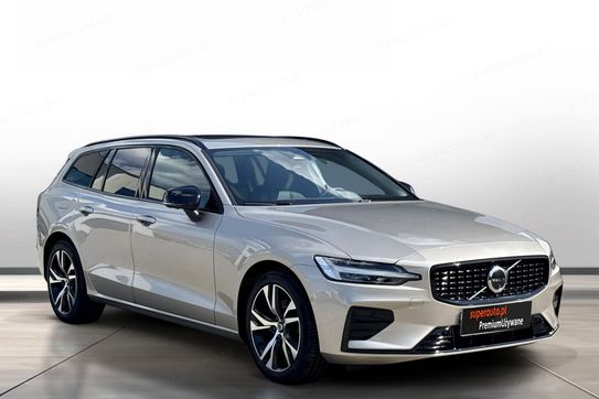 Volvo V60 B4 B Plus Dark