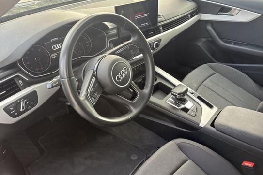 Audi A4 35 TFSI Advanced