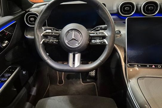 Mercedes Klasa C 220 d  4-Matic AMG