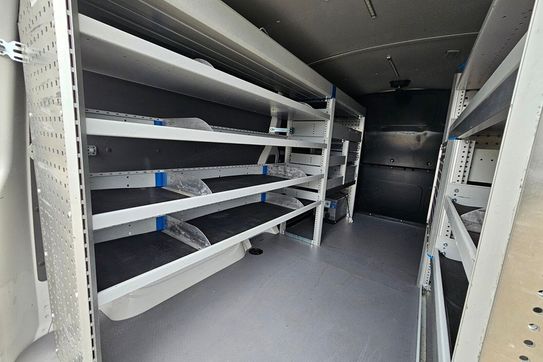 Volkswagen Transporter TDI L2H1 Zabudowa Warsztatowa