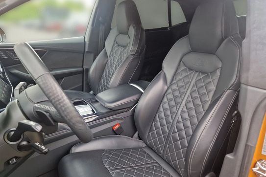 Audi Q8 55 TFSI mHEV quattro Tiptronic