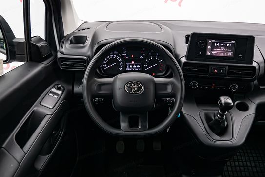Toyota Proace City Verso Long Combi