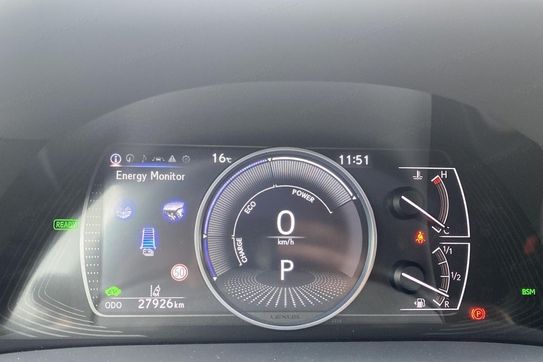Lexus ES 300h F Sport Design