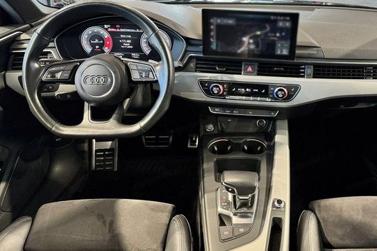 Audi A4 40 TDI mHEV Advanced S tronic