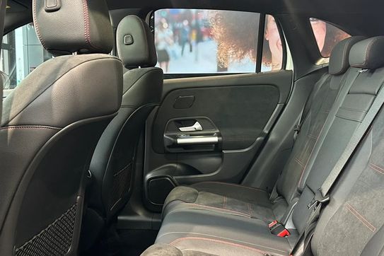 Mercedes GLA 200 AMG Line