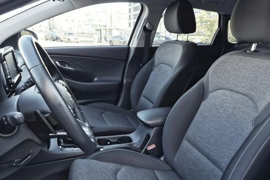 Hyundai i30 1.5 T-GDI Smart DCT