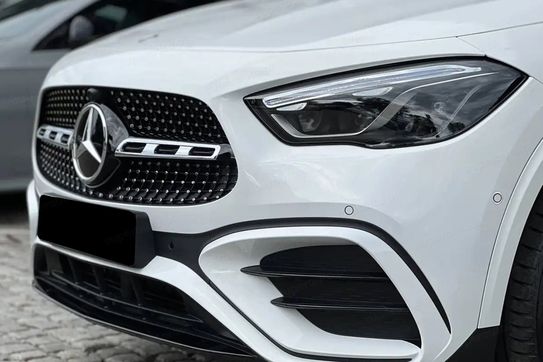Mercedes GLA 200 AMG Line