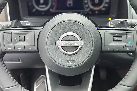 Nissan Qashqai Tekna Xtronic 1.3 DIG-T mHEV