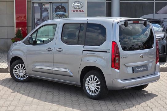 Toyota Proace City Verso 1.5 d-4D Business