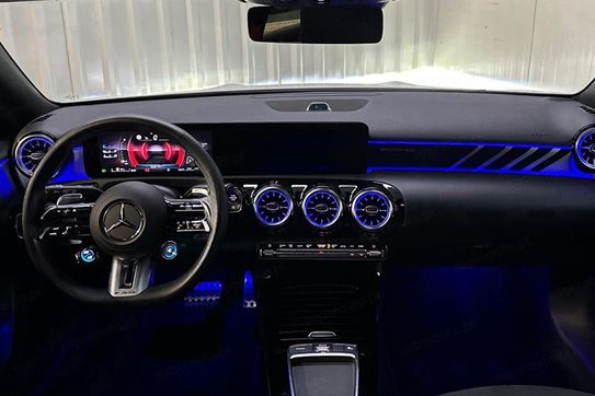 Mercedes Klasa A 35 AMG 4-Matic