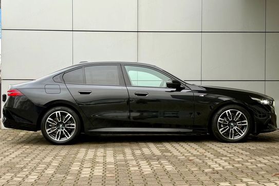 BMW Seria 5 520d xDrive mHEV M Sport aut
