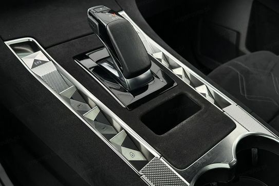 DS DS 7 1.6 e-Tense Performance Line Plus
