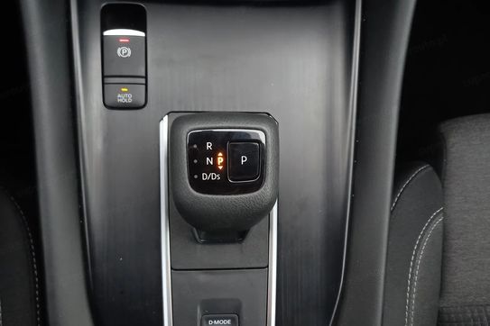 Nissan Qashqai 1.3 DIG-T mHEV N-Connecta XTronic