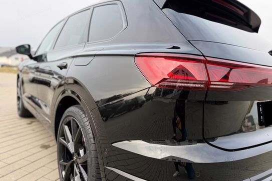 Volkswagen Touareg R 3.0 V6 TFSI Plug-In Hybrid 280kW 4Motion