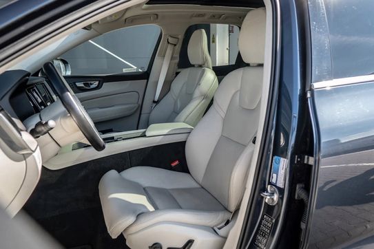 Volvo XC60 B4 D AWD Inscription