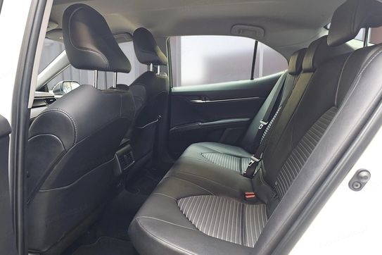 Toyota Camry 2.5 Hybrid Prestige