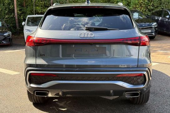 Audi Q5 TFSI quattro S line
