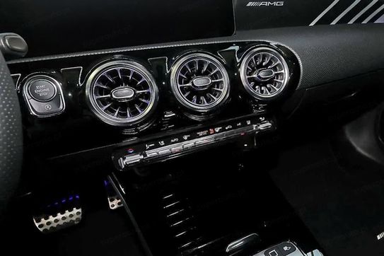 Mercedes CLA AMG 35 4-Matic