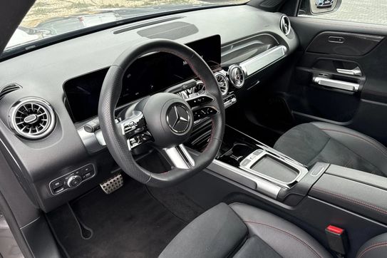 Mercedes GLB 200 AMG Line