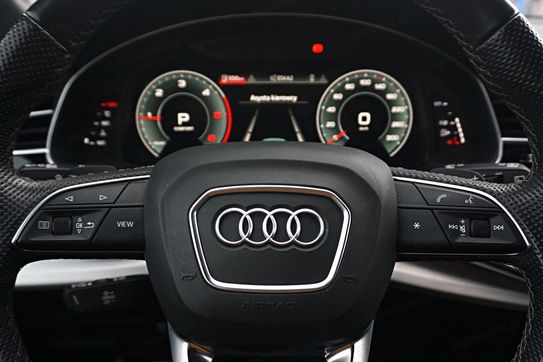 Audi Q8 45 TDI quattro S Line