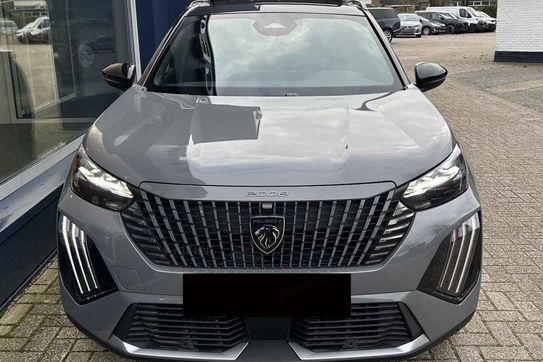 Peugeot 2008 GT Exclusive e-DCS6 1.2 PureTech mHEV