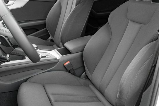 Audi A4 35 TFSI mHEV S tronic