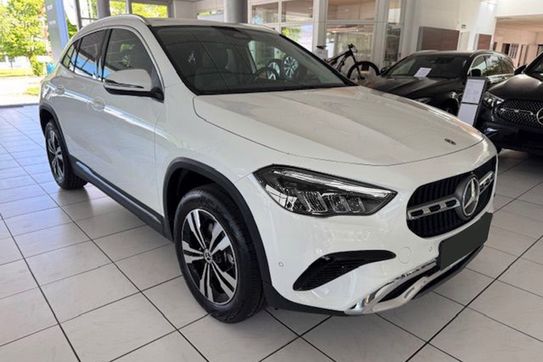 Mercedes GLA 220 4-Matic Progressive