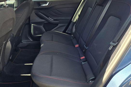 Ford Focus 1.0 EcoBoost ST-Line X