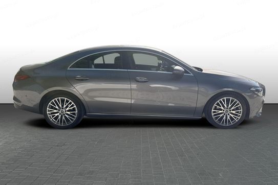 Mercedes CLA 200