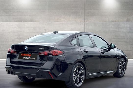 BMW Seria 2 220 mHEV