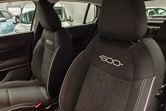 Fiat 600 1.2 Turbo Hybrid eDCT