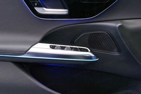 Mercedes Klasa E 220 d mHEV 4-Matic AMG 9G-Tronic